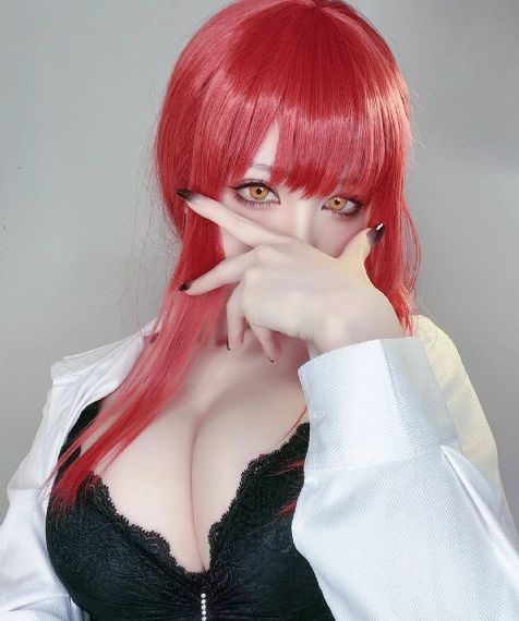 女大学生的沙龙室女主_视频全集