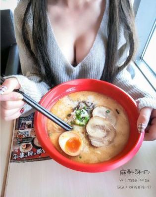 女生玩跳蛋_高清在线视频播放